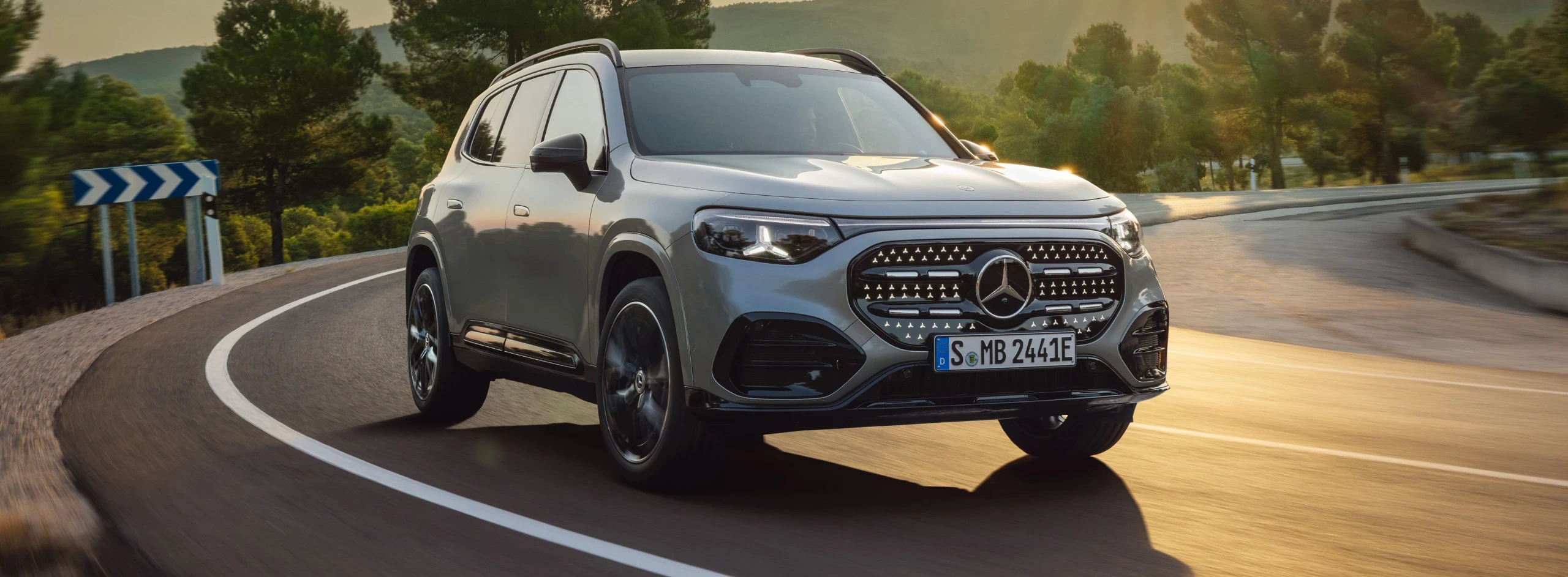 New Mercedes-Benz GLB
